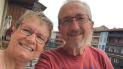 Widow sues airline after husband dies from turbulence