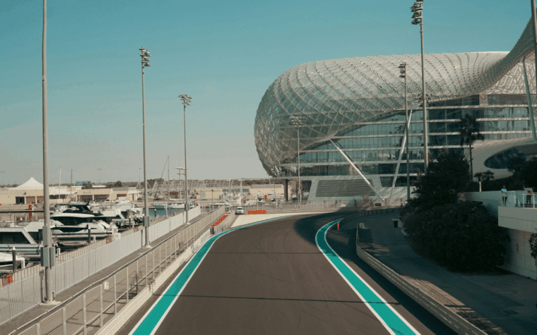 Abu Dhabi hotels remain stable as Dubai sees decline