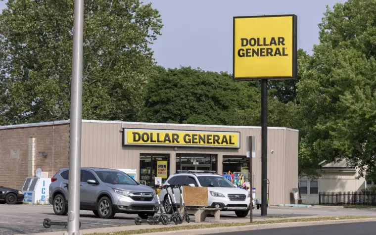 Dollar stores see increased sales as Americans cut spending