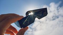 Eclipse glasses in short supply as demand surges