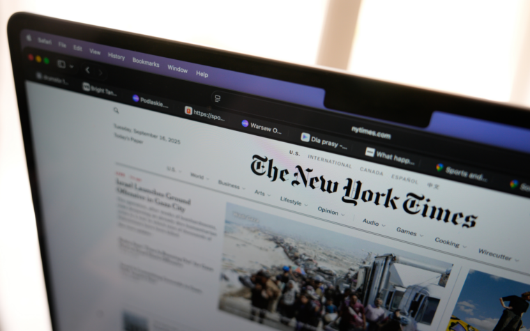 How to access articles behind paywalls effectively