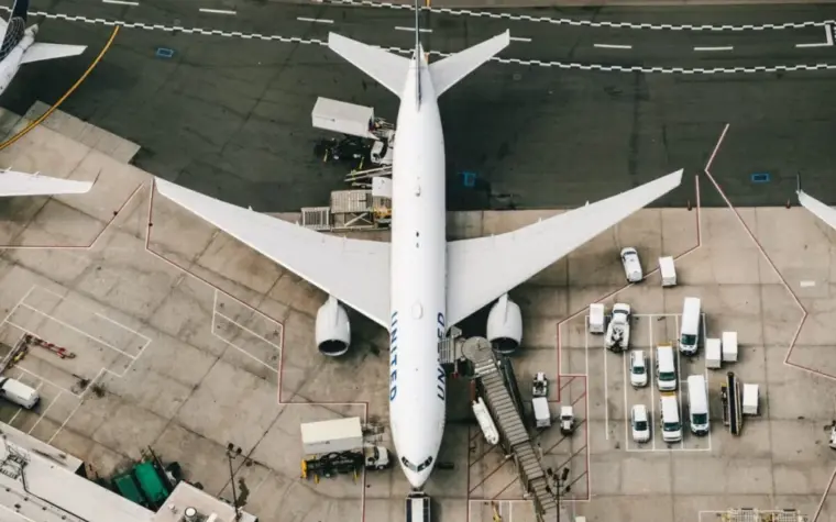 Equipment outage causes delays and cancellations at Northeast airports
