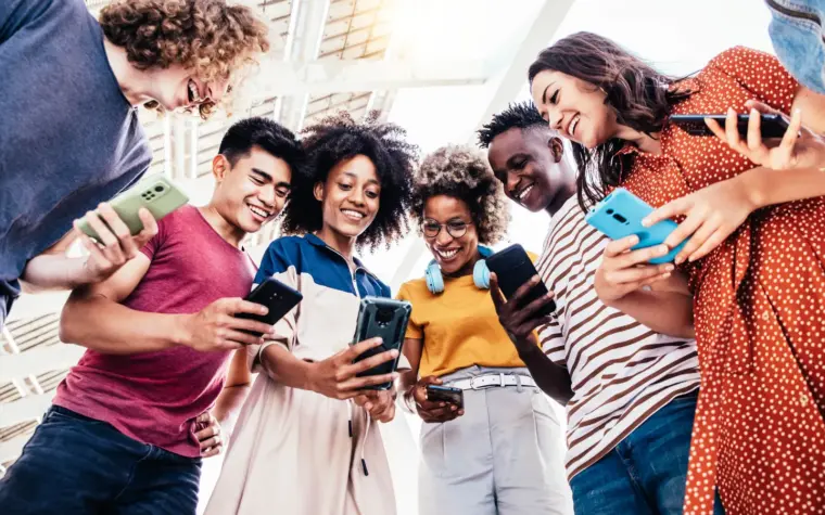 Teens increasingly trust AI recommendations over friends and parents