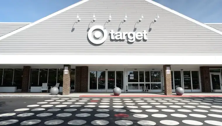 Target reduces prices amid declining consumer sentiment