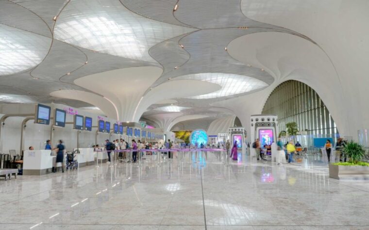Airlines receive extension on Mumbai airport operations shifts